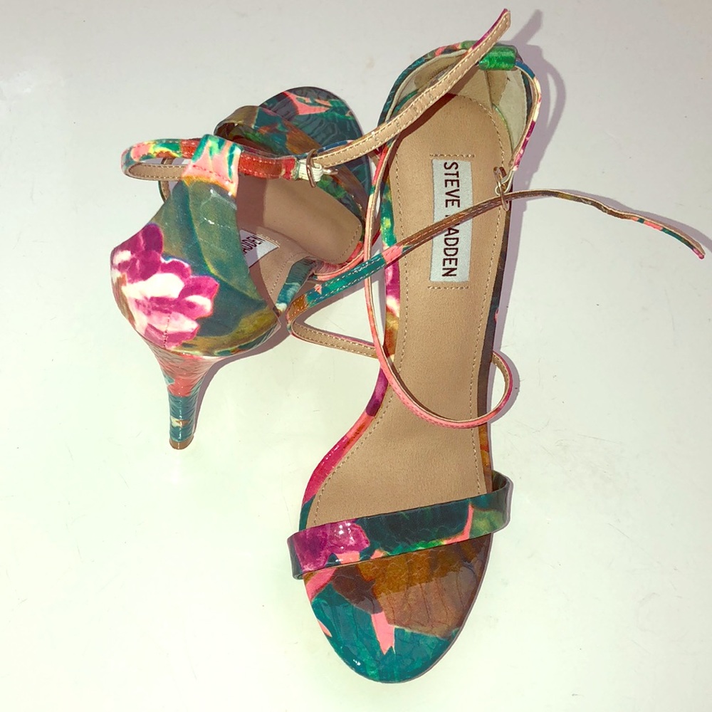 Steve Madden Floral Heels